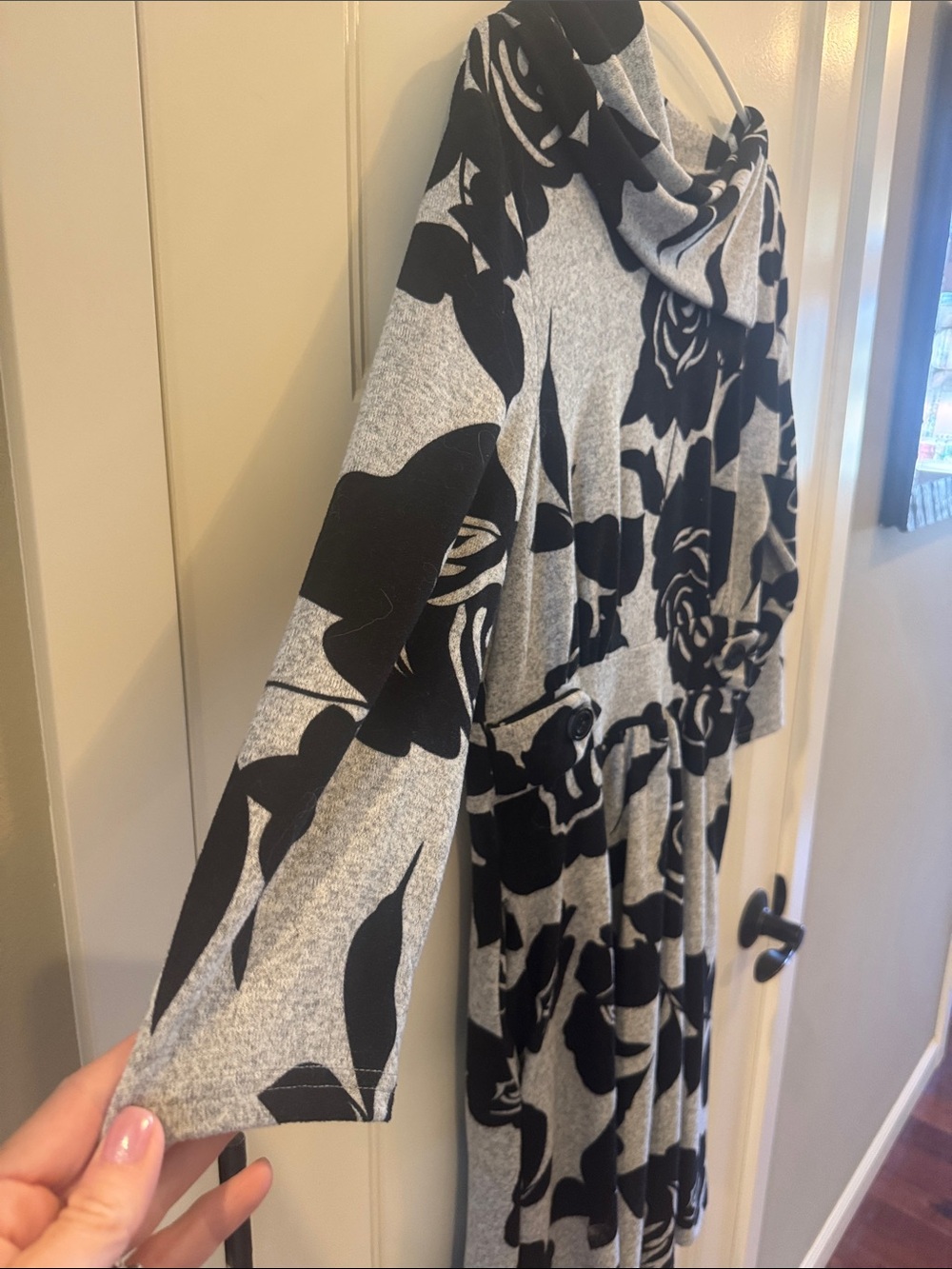 LA Soul Dress - Picture 4 of 7